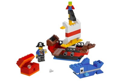 lego 2009 set 6192 Pirates Building Set 
