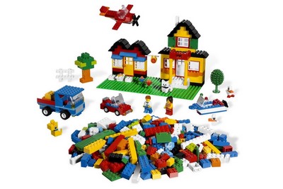 lego 2010 set 5508 Deluxe Brick Box 