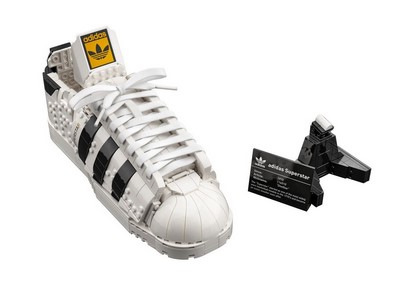 lego 2021 set 10282 Adidas Originals Superstar Adidas Originals Superstar