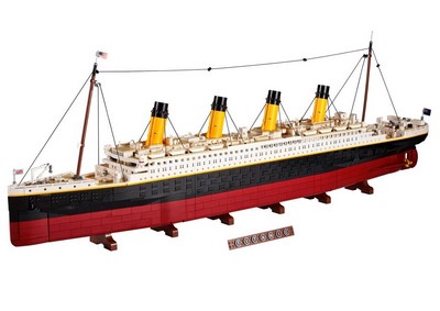 lego 2021 set 10294 Titanic Titanic