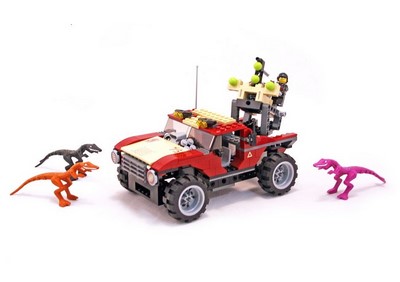 lego 2005 set 7475 Fire Hammer vs. Mutant Lizards