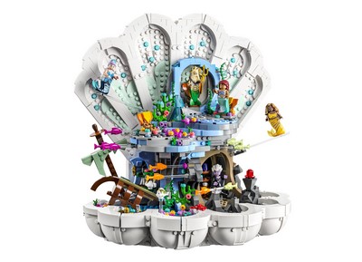 lego 2023 set 43225 The Little Mermaid Royal Clamshell