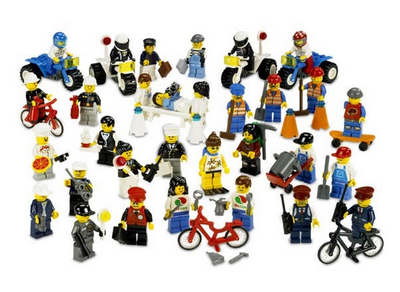 lego 2005 set 9247 Community Workers 