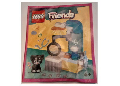 lego 2024 set 562403 Kitten (Shadow) at Veterinary Station paper bag 