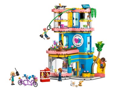 lego 2026 set 42689 Heartlake City Friend's Club House Le club-house de Heartlake City