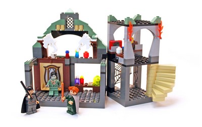 lego 2004 set 4752 Professor Lupin's Classroom 