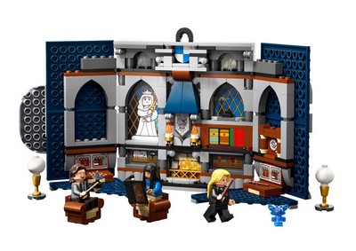 lego 2023 set 76411 Ravenclaw House Banner