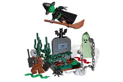 lego 2012 set 850487 Halloween Accessory Set 