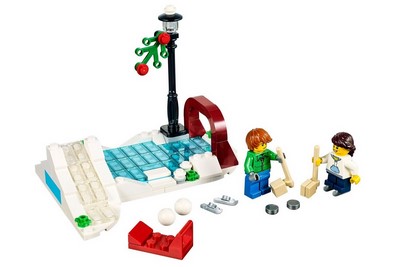 lego 2014 set 40107 Winter Skating Scene - Limited Edition 2014 Holiday Set (2 of 2) 