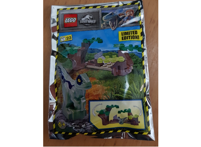 lego 2021 set 122217 Raptor in Hiding foil pack Raptor caché