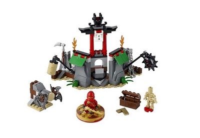 lego 2011 set 2254 Mountain Shrine