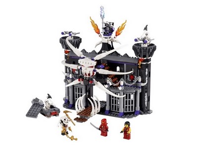 lego 2011 set 2505 Garmadon's Dark Fortress