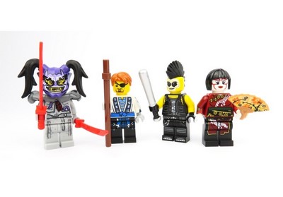 lego 2018 set 5005257 NINJAGO Minifigure Collection 