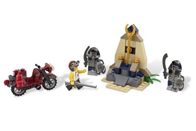 lego 2011 set 7306 Golden Staff Guardians 