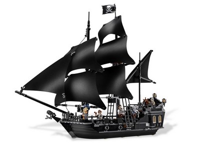 lego 2011 set 4184 The Black Pearl 