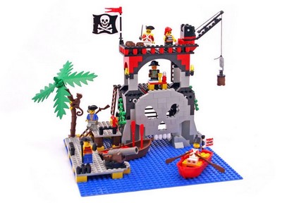 lego 1995 set 6279 Skull Island