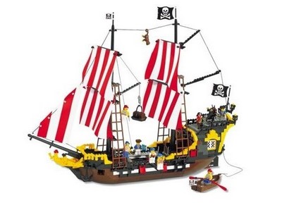 lego 2002 set 10040 Black Seas Barracuda 