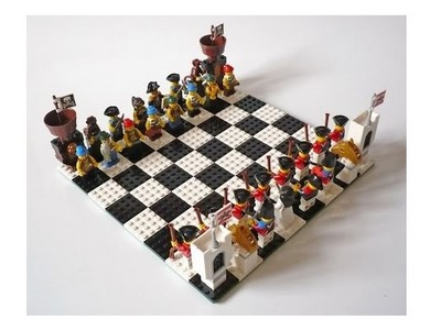 lego 2009 set 852751 Pirates Chess Set