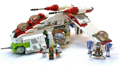 lego 2002 set 7163 Republic Gunship 