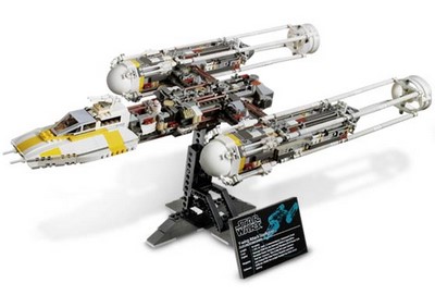 lego 2004 set 10134 Y-wing Attack Starfighter 