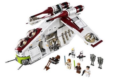 lego 2013 set 75021 Republic Gunship 