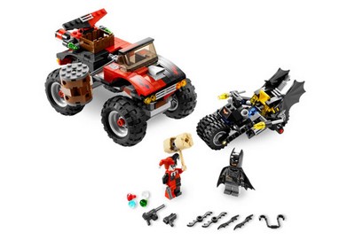 lego 2008 set 7886 The Batcycle : Harley Quinn's Hammer Truck 