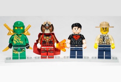 lego 2014 set 5004076 Minifigure Gift Set (Target Exclusive) 