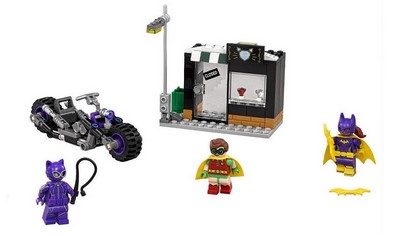 lego 2017 set 70902 Catwoman Catcycle Chase 