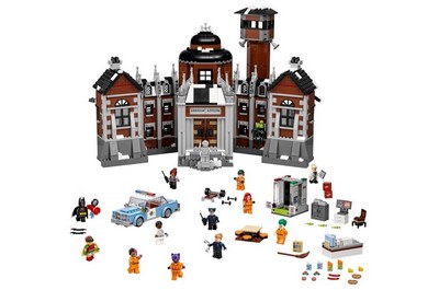 lego 2017 set 70912 Arkham Asylum 