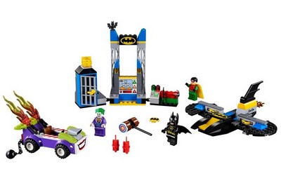 lego 2018 set 10753 The Joker Batcave Attack