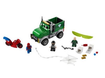 lego 2020 set 76147 Vulture's Trucker Robbery L'attaque du Vautour