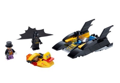 lego 2020 set 76158 Penguin Pursuit La poursuite du Pingouin en Batbateau