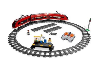 lego 2010 set 7938 Passenger Train 