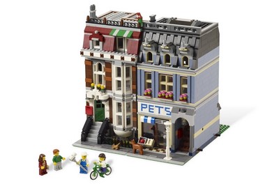 lego 2011 set 10218 Pet Shop