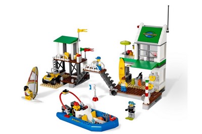 lego 2011 set 4644 Marina 