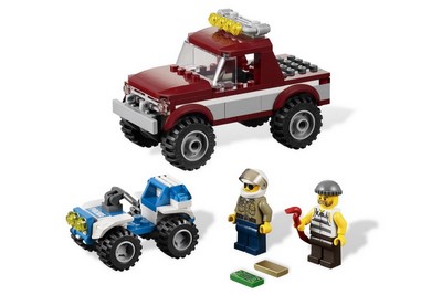 lego 2012 set 4437 Police Pursuit 