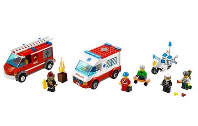 lego 2013 set 60023 City Starter Set 