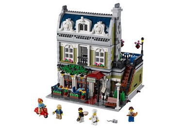 lego 2014 set 10243 Parisian Restaurant 