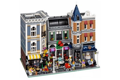 lego 2017 set 10255 Assembly Square