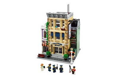 lego 2021 set 10278 Police Station Le Commissariat de police