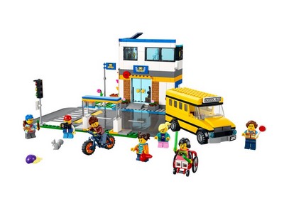 lego 2022 set 60329 School Day