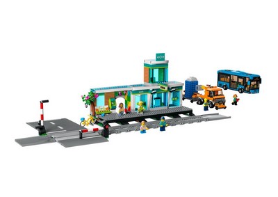 lego 2022 set 60335 Train Station