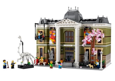 lego 2023 set 10326 Natural History Museum Le Muséum d’Histoire naturelle