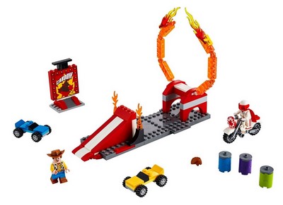 lego 2019 set 10767 Duke Caboom's Stunt Show Le spectacle de cascades de Duke Caboom